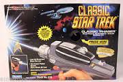 CLASSIC PHASER   (Classic Star Trek, Playmates, 1995 - 1996) 