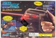 BAJORAN PHASER   (Star Trek: Deep Space Nine, Playmates, 1993 - 1994) 