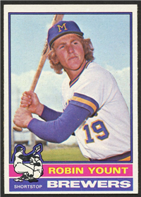 1976 Topps Baseball Card  #316 Yount Robin