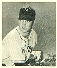 1948 Bowman Baseball Card # 34 Sheldon Jones