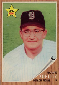 1962 Topps Baseball Card #114 Howie Koplitz