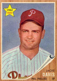 1962 Topps Baseball Card #521 Jacke Davis