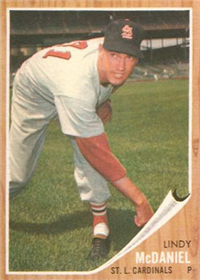 1962 Topps Baseball Card #522 Lindy McDaniel