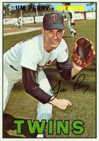 1967 Topps Baseball  Card #246  Jim Perry