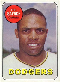 1969 Topps Baseball  Card #471  Ted Savage (White Lettering)