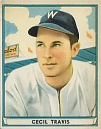 (R336)  1941 Gum, Inc. Play Ball Sports Hall of Fame  Baseball Card  #48  Cecil Travis