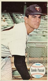1964 Topps Giants Baseball Card  #32  Camilo Pascual
