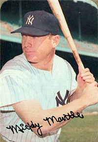1969 Topps Super Baseball Card  #24  Mickey Mantle  (Hall of Fame)