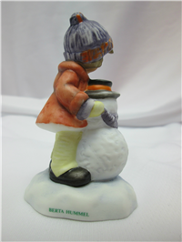 A GIFT FOR SNOWMAN 3 1/4" Figurine   (Hummel BH 92/P, 2001)