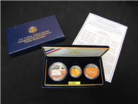 USA   2001 Capitol Visitor Center 3 Coin Gold and Silver Proof Set in Box with COA