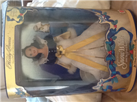 HOLIDAY PRINCESS SNOW WHITE  Barbie Doll   (Disney Series, Mattel  #19898, 1997) 