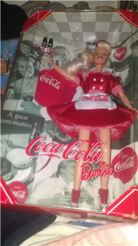 COCA COLA HOSPITALITY SANTA  Barbie Doll   (Coca Cola Dolls, Mattel  #23288, 1999) 