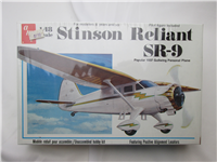 WWII U.S. ARMY STINSON RELIANT SR-9 GULLWING 1:48 Plastic Model Kit    (AMT T639, 1960's)