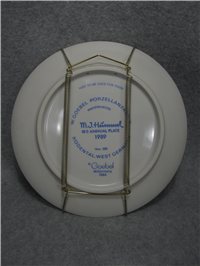 1989 FARM BOY 19th Annual 7-1/2 inch Plate  (Hummel 285, TMK 6)
