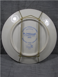 1973 GLOBETROTTER 3rd Annual 7-1/2 inch Plate  (Hummel 266, TMK 5)