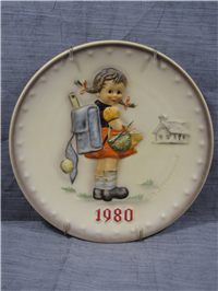 1980 SCHOOL GIRL 10th Annual 7-1/2 inch Plate  (Hummel 273, TMK 6)
