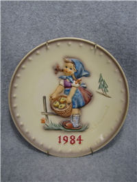 1984 LITTLE HELPER 14th Annual 7-1/2 inch Plate  (Hummel 277, TMK 6)