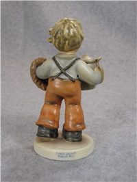 BARVARIAN BIER GARTEN Hummelscape 1016D 1999 + Pretzel Boy Figurine 2093 TMK 8