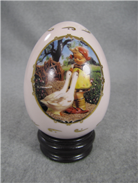 M. I. Hummel GOOSE GIRL 3-1/2 inch Porcelain Egg  (Danbury Mint, 1993)