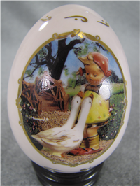 M. I. Hummel GOOSE GIRL 3-1/2 inch Porcelain Egg  (Danbury Mint, 1993)