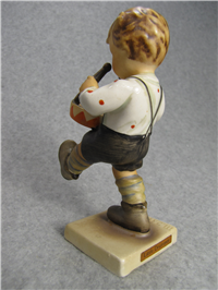 LITTLE DRUMMER 4 1/2 inch Figurine  (Hummel 240, TMK 2)