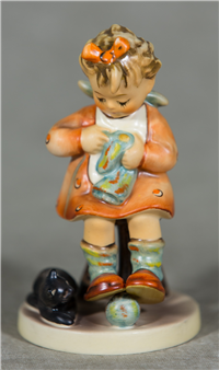 MOTHER'S HELPER 4-3/4 inch Figurine  (Hummel 133, TMK 5)