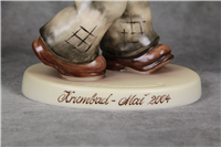 Rare IS IT RAINING? 6 inch Figurine 3 Signatures Krumbad Treffen (Hummel 420, TMK 8)