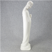 PRAYING MADONNA (without halo) 12-3/4" White Overglaze Figurine  (Hummel  46/1, TMK 2)