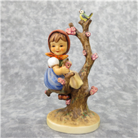 APPLE TREE GIRL 6 inch Figurine  (Hummel 141/I, TMK 3)