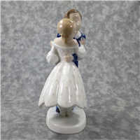 YOUTHFUL BOLDNESS - FIRST KISS 7-1/2 inch Porcelain Figurine  (Bing and Grondahl/Royal Copenhagen, #2162, 1970-1983)