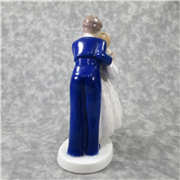 YOUTHFUL BOLDNESS - FIRST KISS 7-1/2 inch Porcelain Figurine  (Bing and Grondahl/Royal Copenhagen, #2162, 1970-1983)