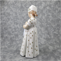 MARY with Doll 7-1/2 inch Porcelain Figurine  (Bing and Grondahl/Royal Copenhagen, #1721, 1970-1983)