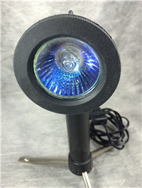Adjustable Plug-in 9" Spotlight with Built-in 3-Prong Stand