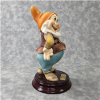 Disney Showcase HAPPY Seven Dwarfs 6-3/4 inch Figurine   (Giuseppe Armani, 0327-C, 1995)