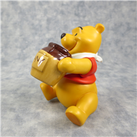 POOH Time for Something Sweet 3-1/2 inch Disney Figurine (WDCC, 11K-41091-0, 1996)