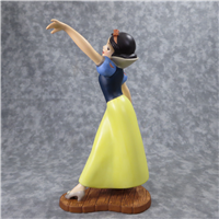 SNOW WHITE The Fairest One of All 8-1/2 inch Disney Figurine (WDCC, 11K-41063-0, 1994-2002)