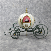 ENCHANTED PLACES An Elegant Coach For Cinderella 5-1/2 inch Disney Scene Accessory (WDCC, 11K-41208-0, 1996-1999)