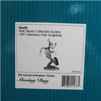 GOOFY Oh, The World Owes Me a Livin 8-1/2 inch Disney Figurine (WDCC, 11K-41138-0, 1997-1998)