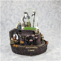 HALLOWEEN TOWN 8-3/4 inch Nightmare Before Christmas Snow Globe (Disney Direct, Touchstone Pictures, 1993 )