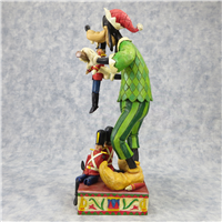 SANTA'S GOOFY HELPER 11-1/4 inch Disney Figurine (Jim Shore, Enesco, 4005627, 2006)