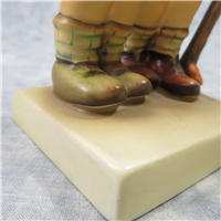 STORMY WEATHER 6-3/4 inch Figurine  (Hummel 71, TMK 2) 