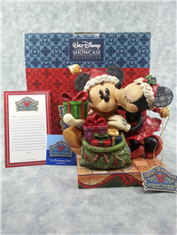 A CHRISTMAS KISS 6-1/2 inch Disney Minnie & Mickey Mouse Figurine (Jim Shore, Enesco, 4009120, 2007)