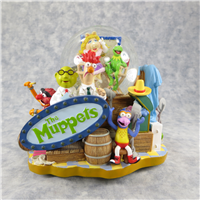 THE MUPPETS 6-1/2 Inch Musical Snow Globe with Light (Disney Direct, 2005)