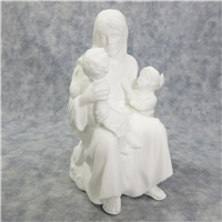 THE CHILDREN'S BLESSING The Life Of Christ Sculpture Collection 6-3/4 inch White Bone China Figurine (Lenox, 1989)