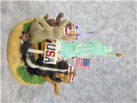 LET FREEDOM RING Statue of Liberty/Mice Figurine (Charming Tails, Enesco, 89/359, 2008)