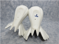 COUPLE OF DOVES 4-3/4 inch Porcelain Figurine  (Lladro, #1169, 1971)