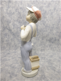 BOY FROM MADRID 8-1/2 inch Porcelain Figurine  (Lladro, #4898, 1972)