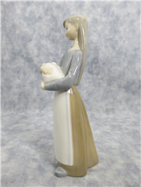 GIRL WITH PIG 6-3/4 inch Porcelain Figurine (Lladro, #1011)