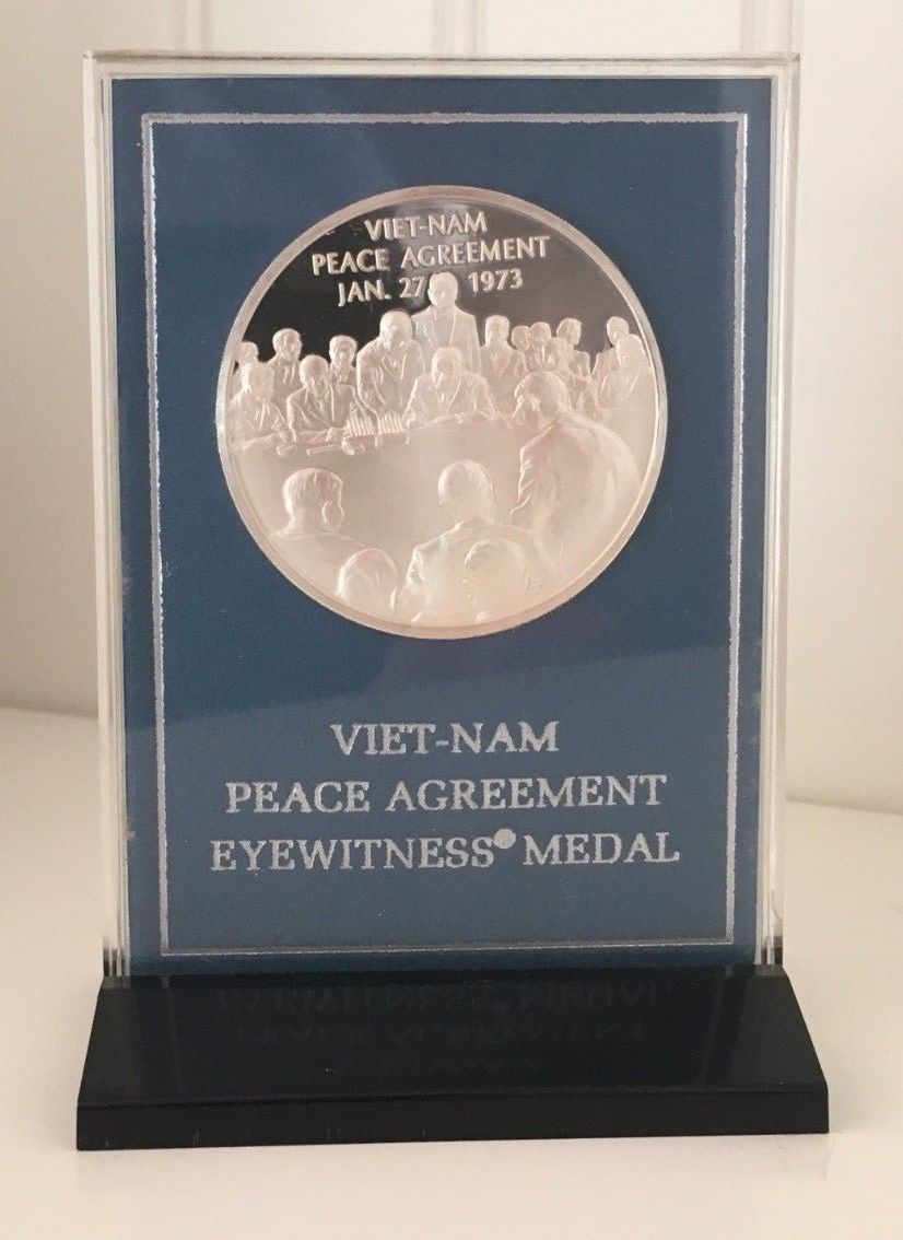Details about   1973 Franklin Mint Silver Viet-Nam Peace Agreement Eyewitness Journey for Peace 