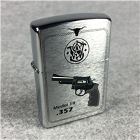 SMITH & WESSON .357 MODEL 19 MAGNUM GUN Brushed Chrome Lighter (Zippo, 1997)